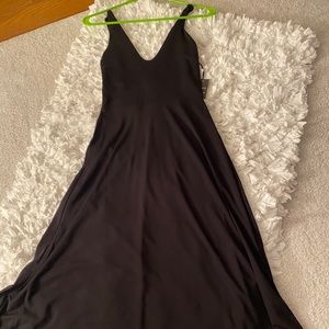 BRAND NEW BLACK DRESS 🖤🔥 - Forever21